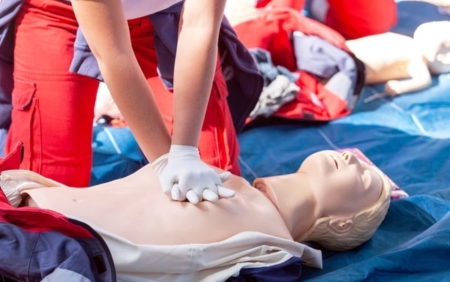 Emergency First Aid at Work For Irish Audiences Video Learning Course